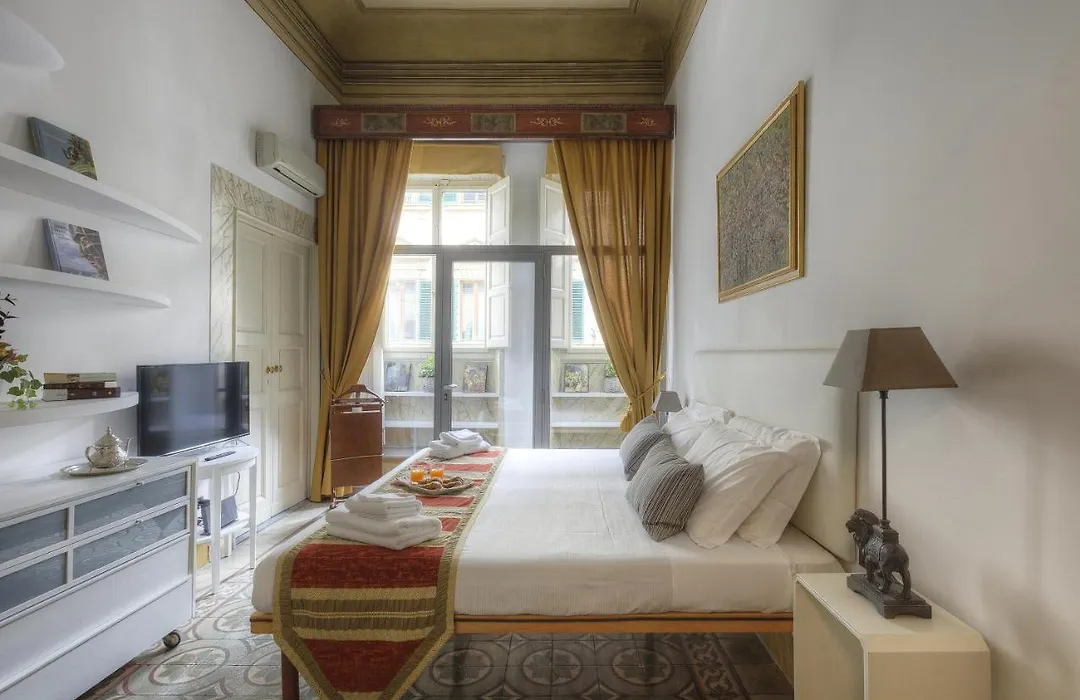 Duomo Suite Central Home-1